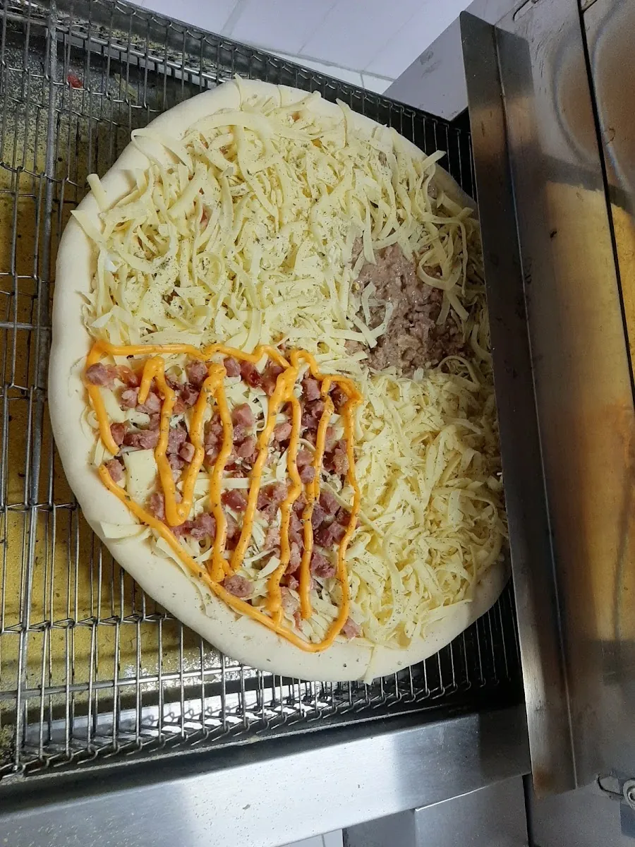 House Pizzaria